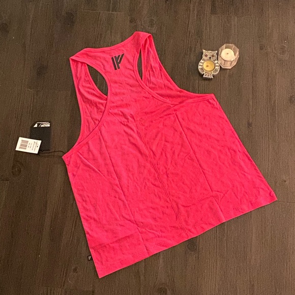 ❤️NWT Iron Fist Reactive Athletic Tank Top! - Picture 2 of 3